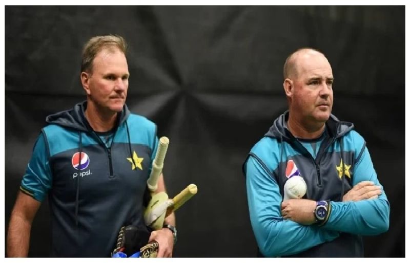 PCB’s axe likely to fall on Mickey Arthur after World Cup failure - SUCH TV