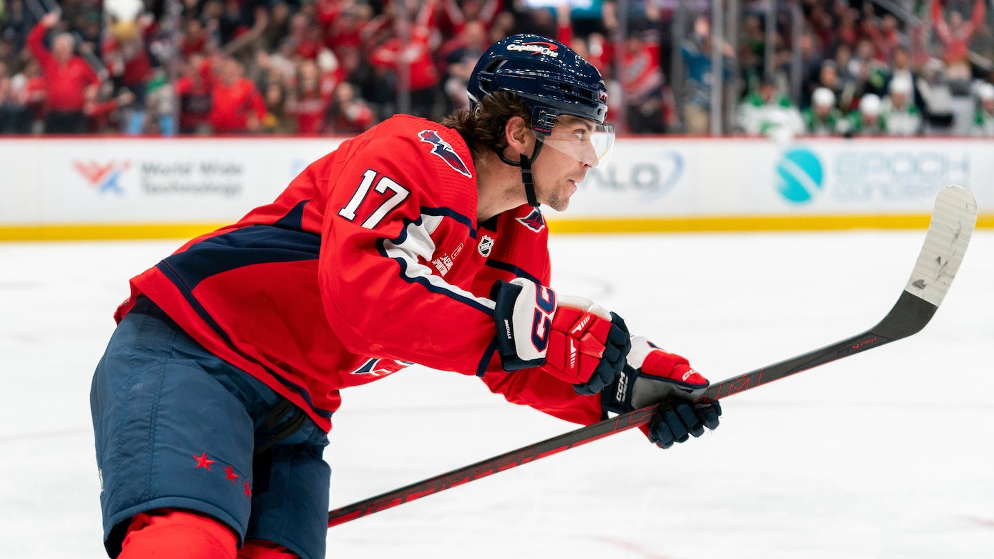 The Capitals’ offense is buzzing as their forward lines start to click