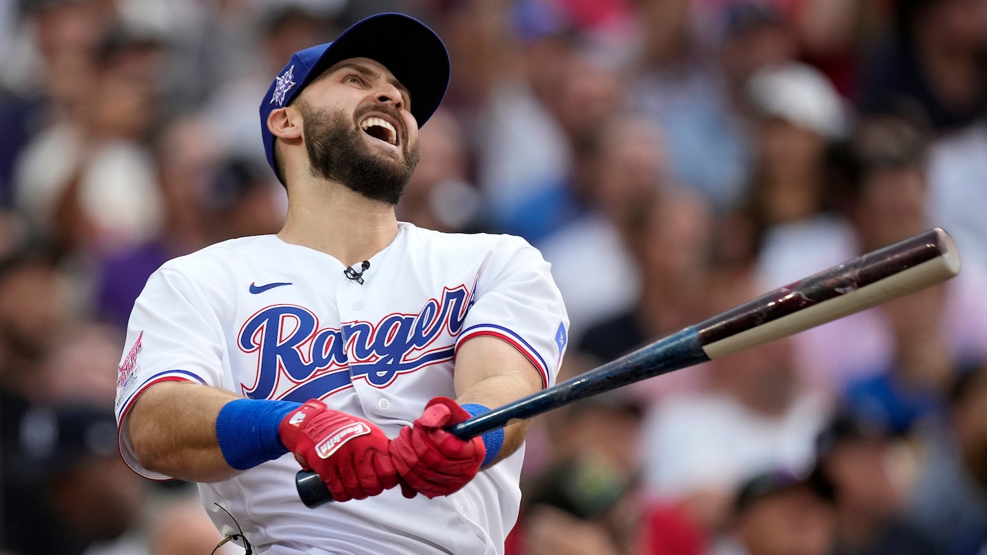 Big-swinging Joey Gallo agrees to join the Nationals on a one-year deal