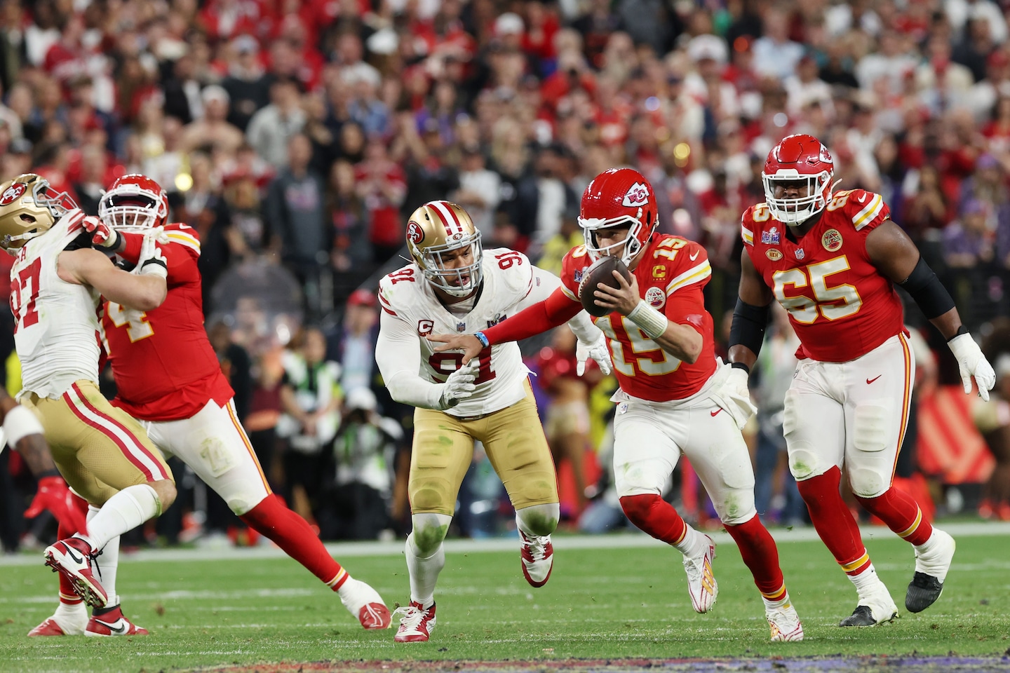 Chiefs score game-winning touchdown to beat 49ers in overtime, 25-22