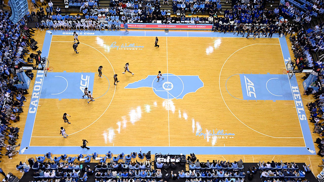 Duke and North Carolina rivalry tips off for 261st time, 49th as top-10 teams