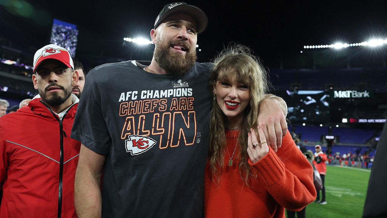 Erin Andrews, Charissa Thompson tell critics of Taylor Swift, Travis Kelce relationship to ‘knock it off’