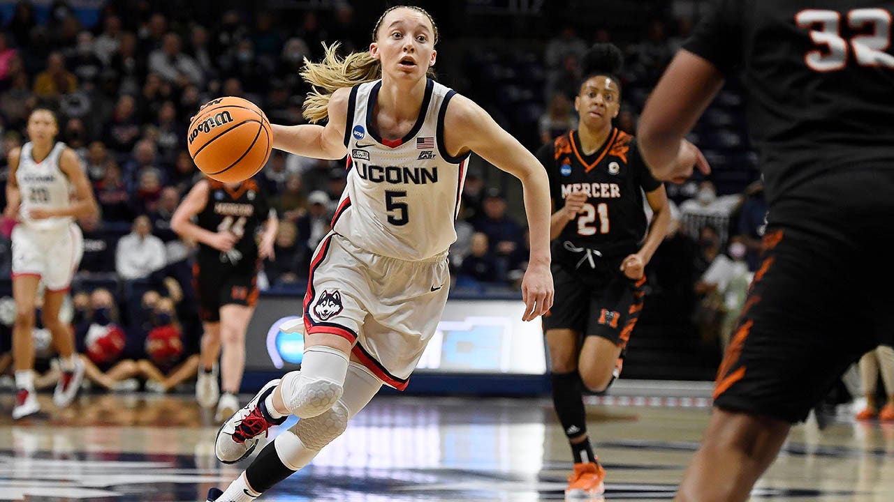 Top WNBA prospect Paige Bueckers vows to return to UConn next season: 'This will not be my last senior night'