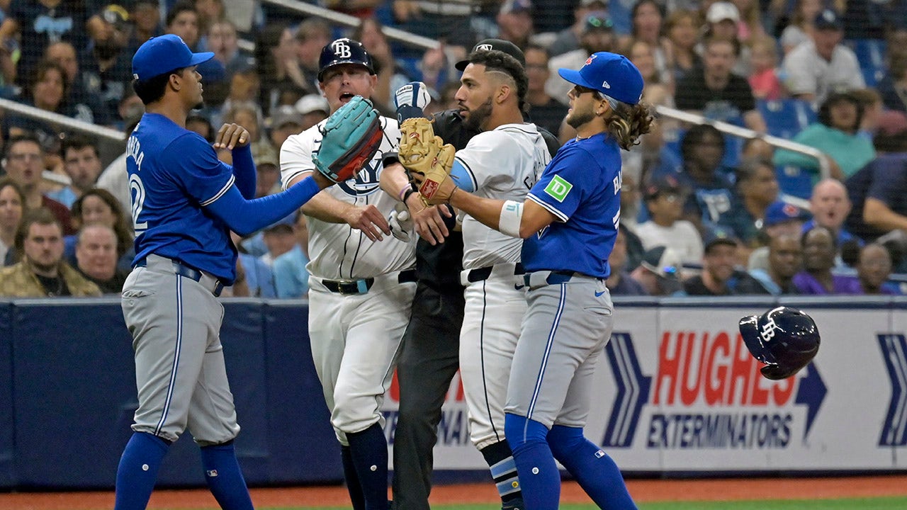 Blue Jays' Génesis Cabrera's shoves Rays' José Caballero, sparking benches-clearing confrontation